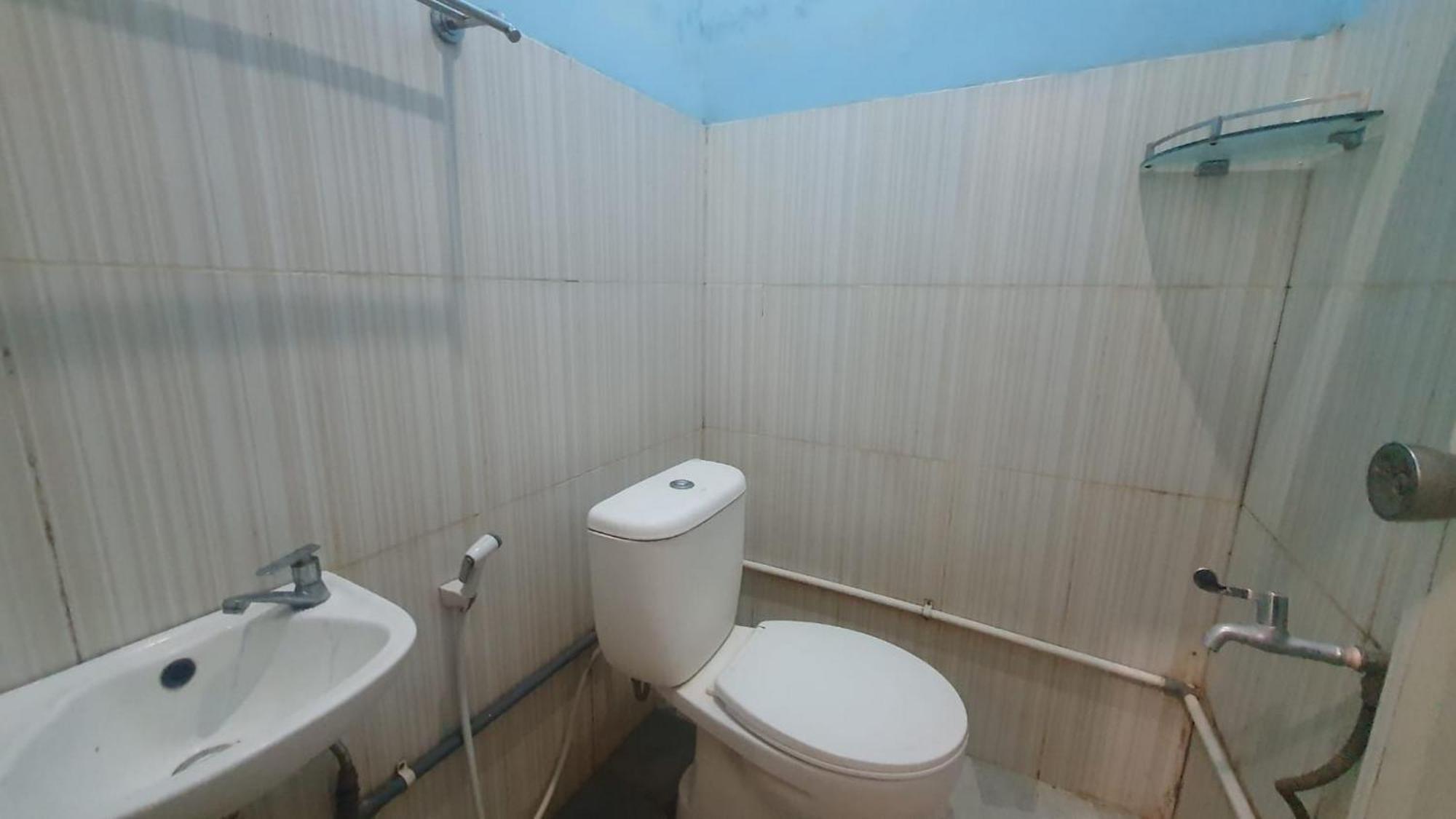 Reddoorz Syariah At Demasto Homestay Jembel Екстериор снимка